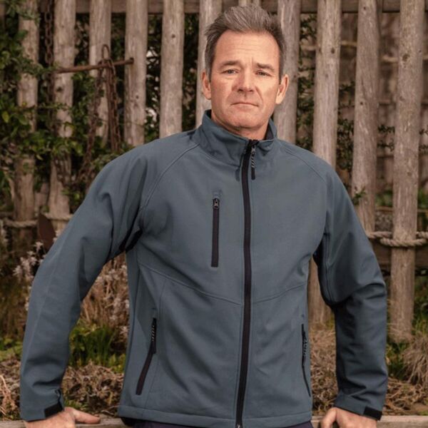 BASE LAYER SOFTSHELL Thumbnail